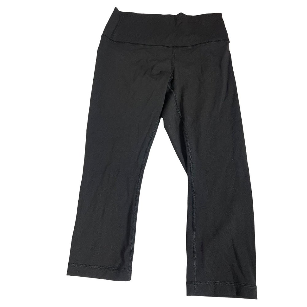 Lululemon Black Crop Leggings sz Small 28 Very nice!